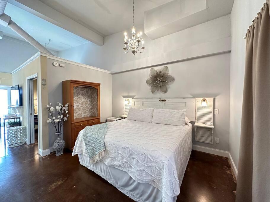 Haven At Hazel~Downtown Bungalow Demorest Dış mekan fotoğraf